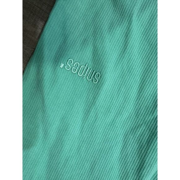 Snipes Biker Green NWT Women’s Shorts XS Extra Small Athletic - Picture 2 of 2